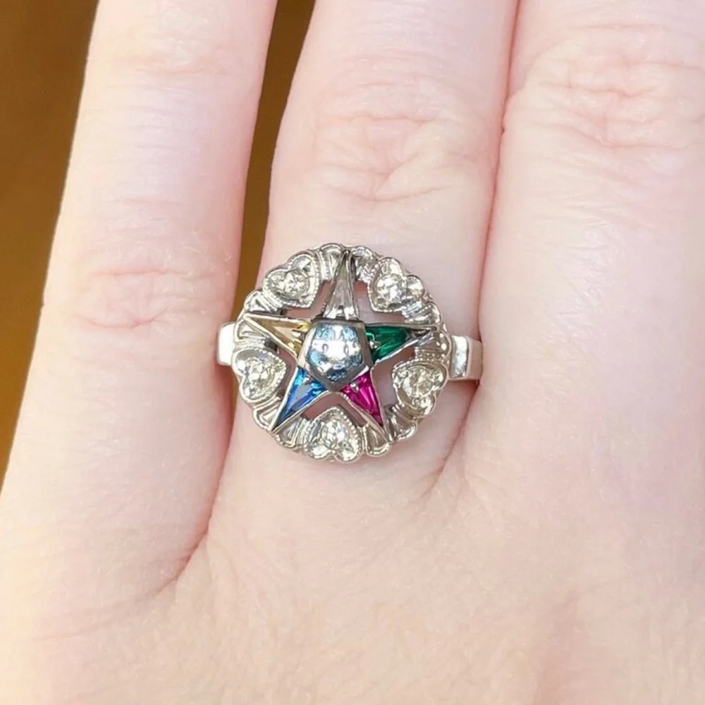 Vintage 10K White Gold Diamond Order of the Eastern Star Masonic Ring (Size 7.5) - Picture 4 of 10